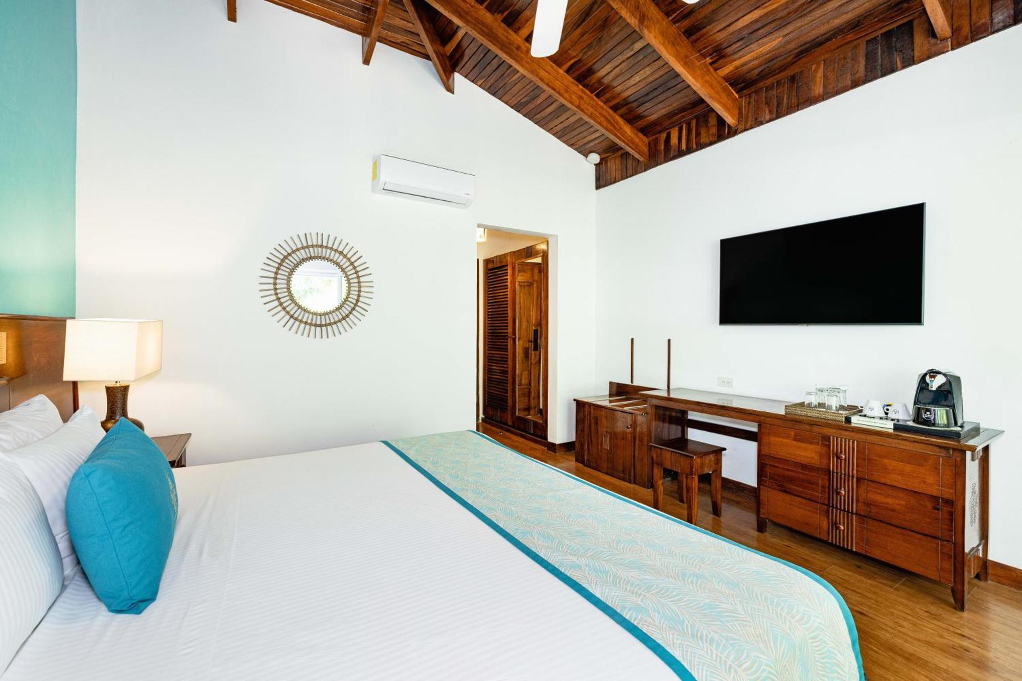Hotel Tamarindo Diria Beach Resort Værelse billede