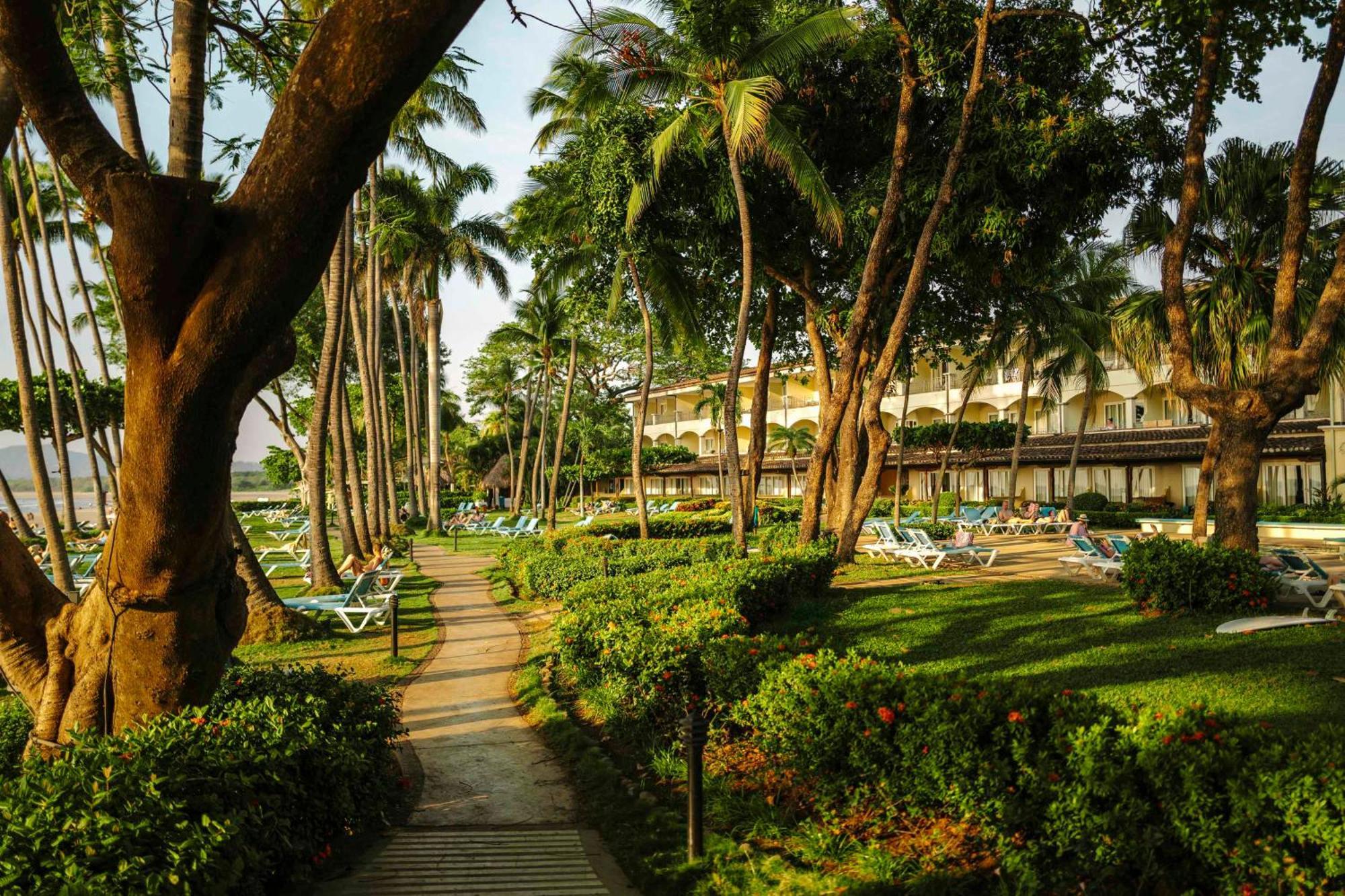 Hotel Tamarindo Diria Beach Resort Eksteriør billede
